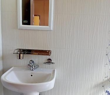 Shillong Hotel | Magvaris Comfort Inn