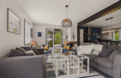 Asserac House | Mahé Bridge - 300m Beach - 6 adults - 6 children