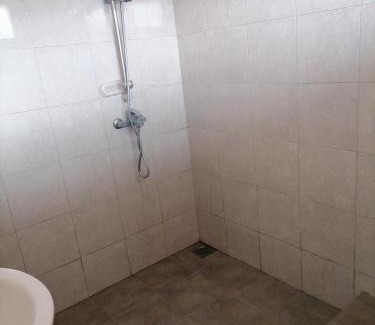 Nuwara Eliya House | Maha Royal Hotel