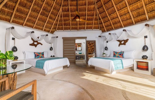 Gonzalo Guerrero Hotel | Mahekal Beach Front Resort & Spa