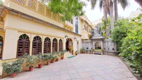 Udaipur City Centre Hotel | Mahendra Prakash