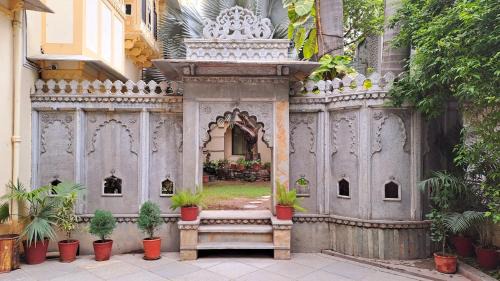 Udaipur City Centre Hotel | Mahendra Prakash
