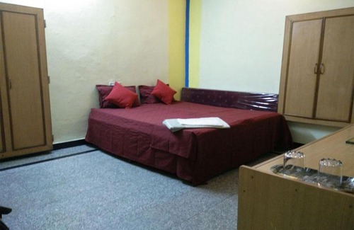 New Delhi Hotel | MAHESHWARI RESIDENCY