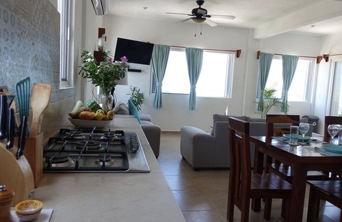 Xcalak Apartment | Mahi Mahi, Beachfront Apartment (6 guests), Level 3
