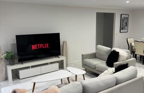 Truganina House | Mahzan on Braid Room 3