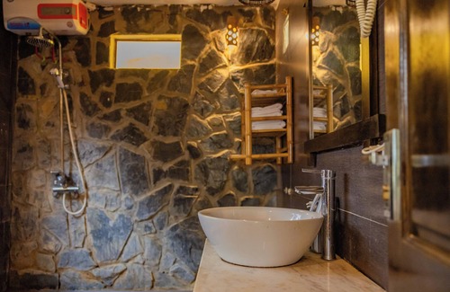Mai Chau Hotel | Mai Chau Moment Spa & Resort