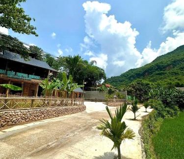 Mai Chau House | Mai Chau Tropical Homestay