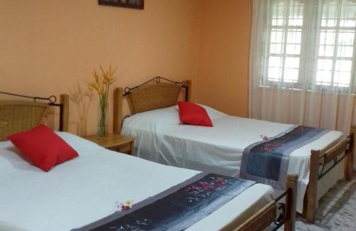 Lubok Buaya Hotel | Mai Chenang Guesthouse
