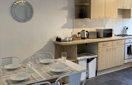 Maidstone House | Maidstone Spacious 3 Bedroom House