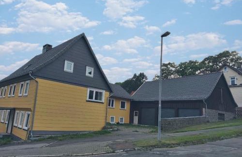 Clausthal-Zellerfeld House | MaiFerien Harz - Haus Silberquelle - bis 14 Personen