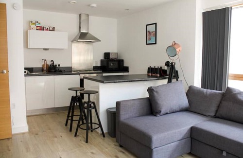 The Westside Apartment | Mailbox Manor
