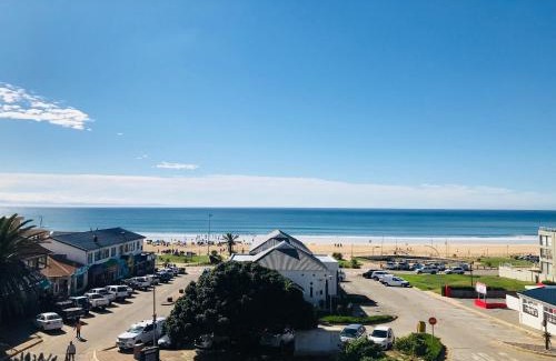 Jeffreys Bay Apartment | Main Beach Penthouse