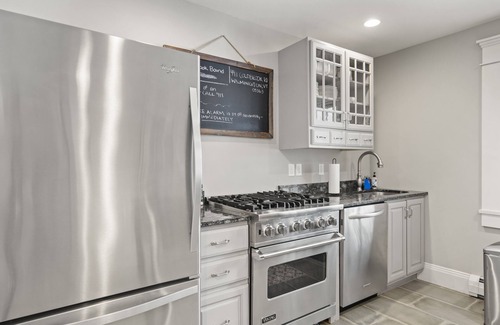 West Dover Hotel | Main Lodge - King - 2nd floor - Room 201n