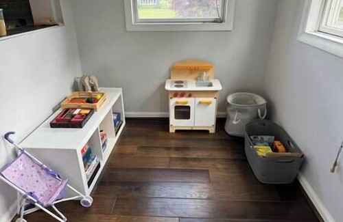 Bemus Point House | Main St Bemus-HOT TUB-1 Block from Lake