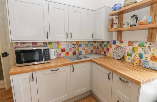 Haworth Cottage | Main Street View