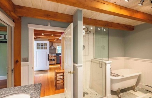 Brooks House | Maine Hidden Gem