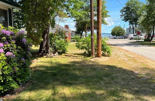 Sebago House | MAINE STAY LAKE HOUSE-LIMIT12 home