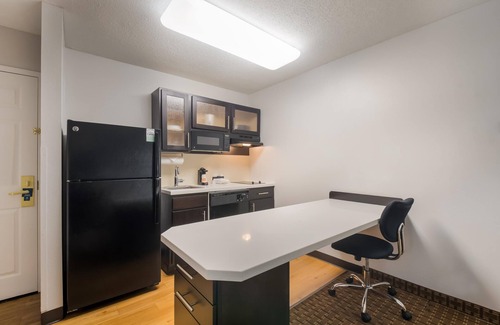Graysville Hotel | MainStay Suites Chattanooga Hamilton Place