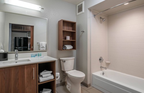 Coeur d'Alene Hotel | MainStay Suites Coeur d'Alene