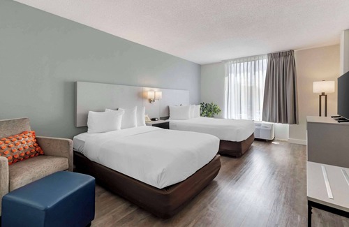 East Bloomington Hotel | MainStay Suites MSP Airport - Mall of America