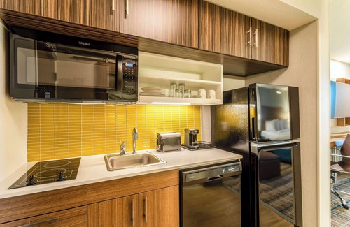 Murfreesboro Hotel | MainStay Suites Murfreesboro