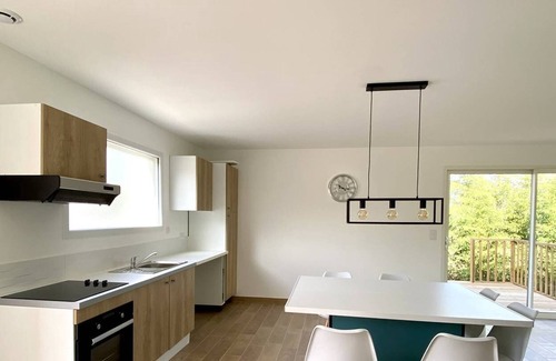 Rigarda House | Maion 4 Faces Avec Jardin, Terrasse ET Jaccuzi AU Calme