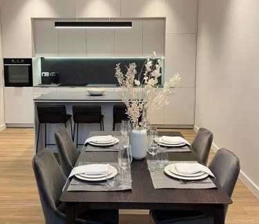 Liberty Avenue Apartment | Maironio apartamentai