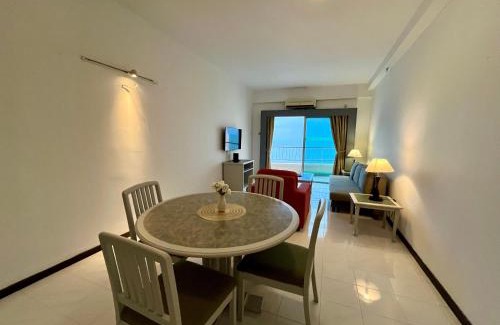 Tanjung Bungah Hotel | Maisie Rainbow Penang