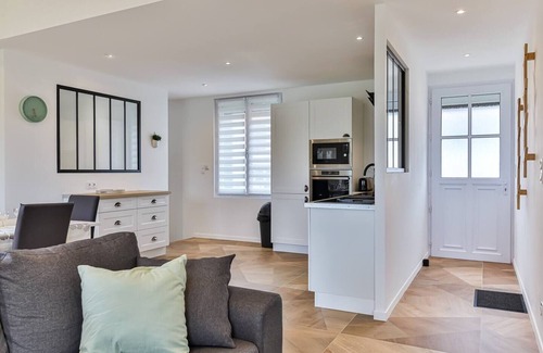 Saint-Gilles-Croix-de-Vie Villa | Maison Familiale, spa et Sauna Privés, Proche Toutes Commodités!