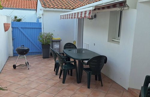 Saint-Gilles-Croix-de-Vie Villa | Maison 100m de la Plage de Boisvinet. 6 Personnes . 3 Chambres