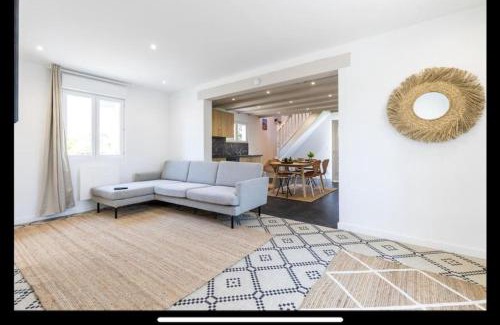 Lanton Apartment | Maison à deux pas du port