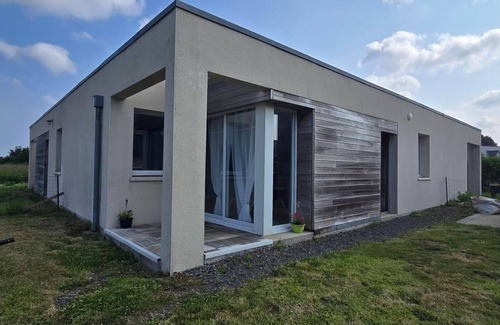 Lannion Apartment | Maison à Lannion : Idéal Pour Visiter la Cote de Granit Rose