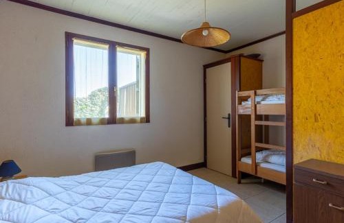 Mimizan House | Maison à Mimizan Plage, 600m de la mer, 10 pers, 2 étoiles, confort moderne, jardin, parking - FR-1-50-88