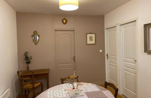 Garons Bed & Breakfast | Maison 1823 - Suites de charme à Garons