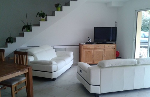 Peynier House | Maison 3 Chambres Avec Piscine - Vacances au Calme