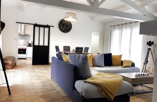 Saint-Jean-de-Monts House | Maison 3* proche plage, forêt et pistes cyclables avec jardin, barbecue et WIFI - FR-1-652-12