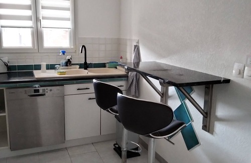 Aigues-Mortes Villa | Maison 4/6 Pers. Dans Quartier Calme, Proche des Remparts Fraîchement Rénovée