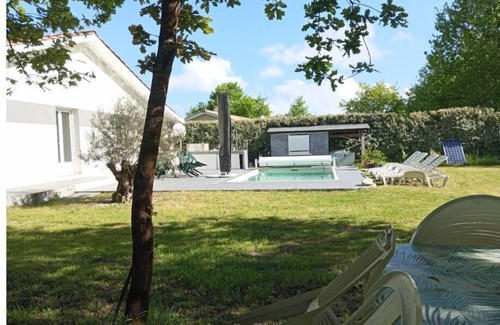 Talais House | Maison 7 Personnes sur Terrain 1000m Avec Piscine Chauffée