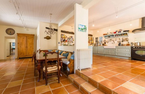 Pujols Villa | Maison Acacia - Six Bedroom Villa, Sleeps 12