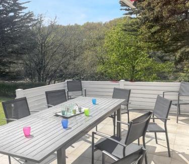 Fouesnant House | Maison accueillante à Fouesnant avec grand jardin