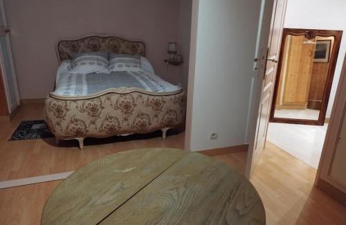 Saint-Astier Apartment | Maison Appartement plein Centre Saint Astier