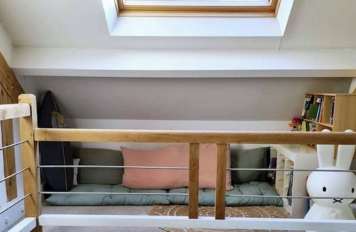 Marcoussis House | Maison Atypique 200m² Avec sa Terrasse et sa Forêt
