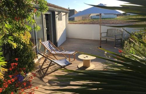 Noirmoutier-en-l'Ile House | Maison au calme, 3 chambres, proche commerces et plages, jardin sans vis-à-vis, terrasse équipée - FR-1-224B-138