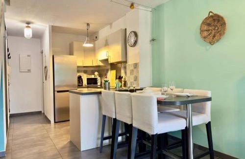 La Chamberte Apartment | Maison au calme 2 Chambres Terrasse Clim parking gratuit