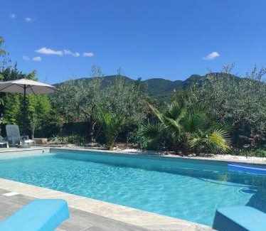 Nyons House | Maison avec jardin et Piscine Privée