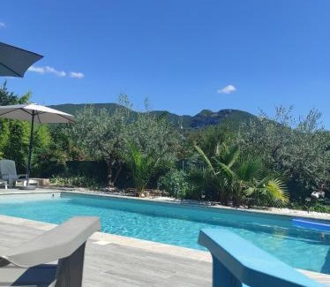 Nyons House | Maison avec jardin et Piscine Privée