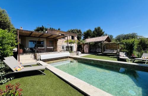 Eyragues Villa | Maison Beally