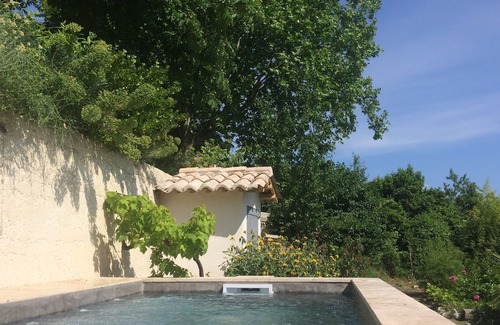 Visan House | MAISON BONHEUR - breathtaking view of Mont Ventoux and the Rhône Valley