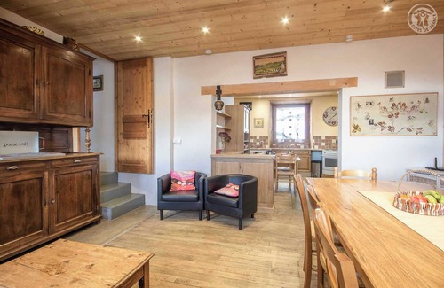 Novallay House | MAISON BONNEFOY - LES BELLEVILLE