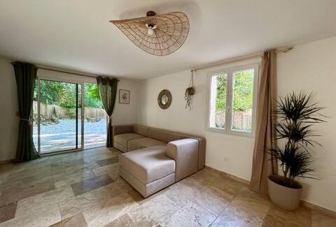 Castelnau-le-Lez Villa | Maison cachée dans la verdure